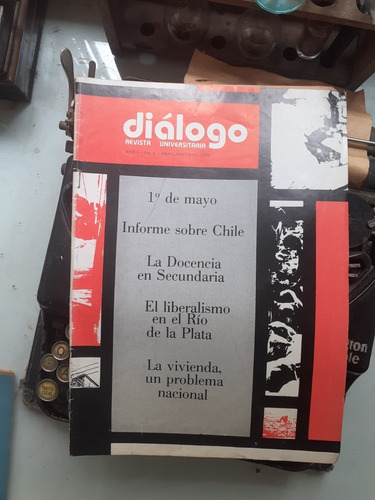 Diálogo Nº 4 ( Revista Universitaria) 1982