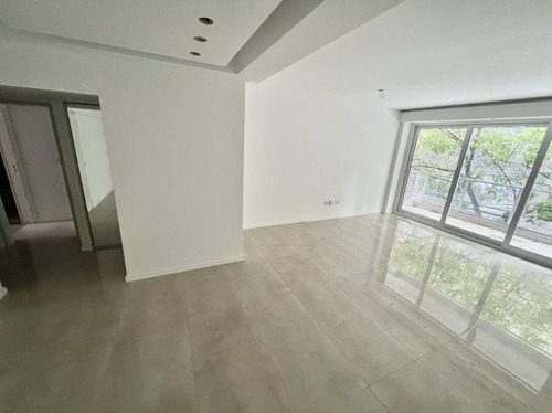 Retasado!!!! Semipiso De 3 Ambientes  C/ Dep En Edificio Brukman. Full Amenities. Cochera