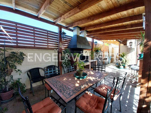 Casa En El Polo De Machalí