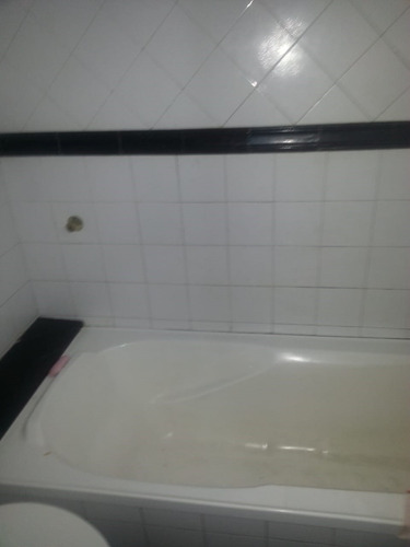 Imagen 10 de 12 de Depto 3 Amb Frente Balcon X Escalera