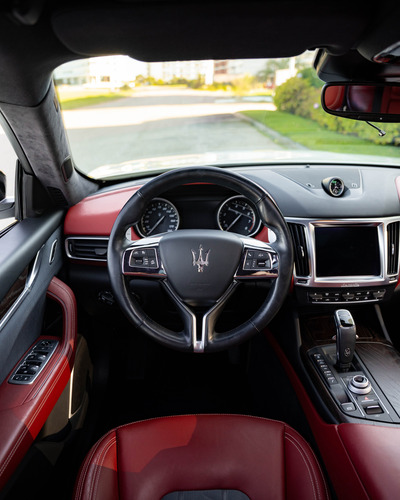 Maserati Levante S Q4 Granlusso