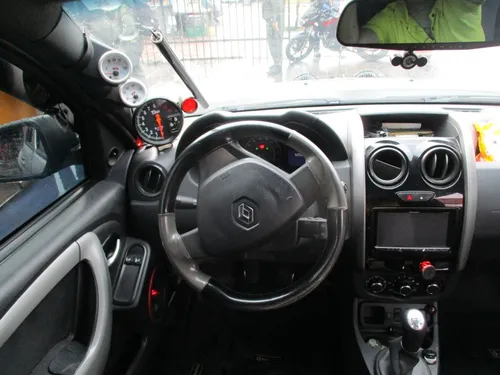 Renault Duster 4x2 1600cc Mt Aa