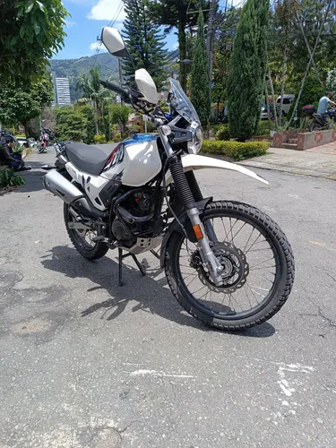 Xpulse 200fi
