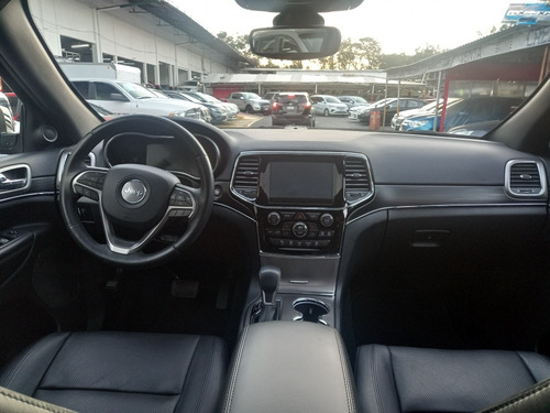 Imagen 9 de 14 de Jeep Grand Cherokee 2020 3.6 Limited Lujo 4x2 Mt
