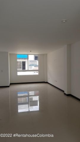 Imagen 5 de 10 de Casa En Venta En Lebrija, Santander 22-1868 C.o