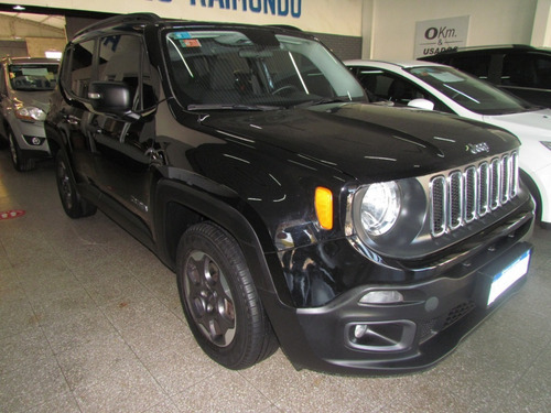 Imagen 4 de 12 de Jeep Renegade Sport (2017)