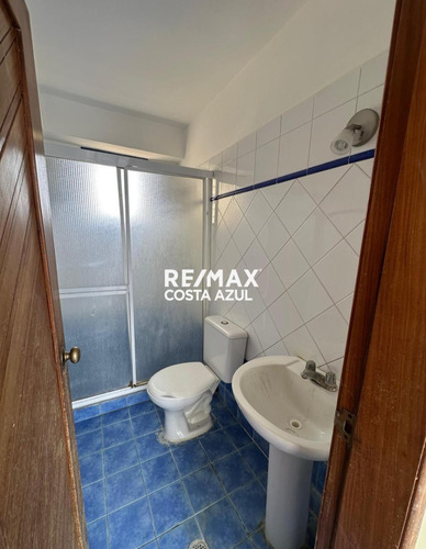 Remax Costa Azul Vende Apartamento Vista Al Mar Edificio Playa Colorada