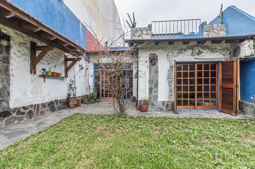 Ph Tipo Casa Con Jardín En Parque Chacabuco