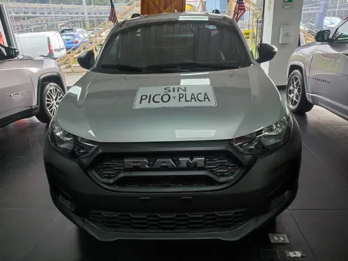 RAM 700 SLT