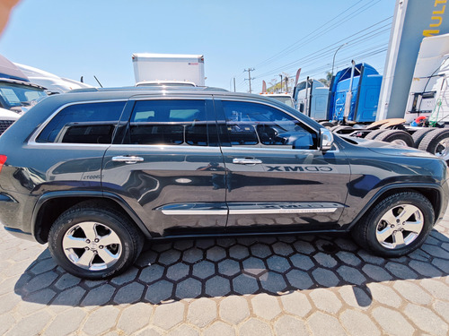 Jeep Grand Cherokee 3.6 Laredo V6 Lujo 4x2 Mt