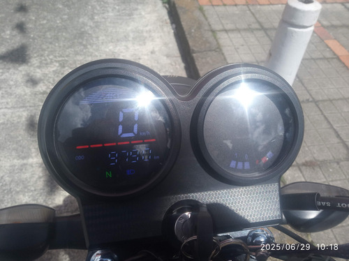 Akt Nkd 125 Negra En Garantía, Placa 0, Incluye Traspaso