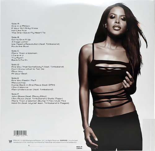 - Ultimate Aaliyah- Vinil de papelão de 2005 produzido pela Blackground Records