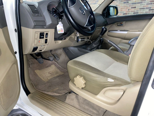 Imagen 16 de 25 de Toyota Fortuner Sr5 2013