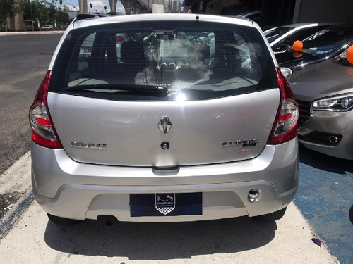 Renault Sandero Expression 1.0 16v Flex Manual