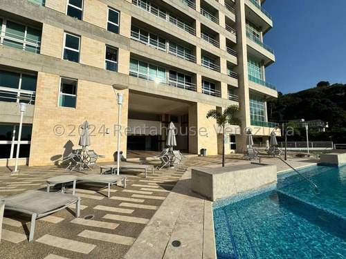 Apartamento Amplio E Iluminado A La Venta En Lomas De Las Mercedes #24-18747 Mn Caracas - Baruta