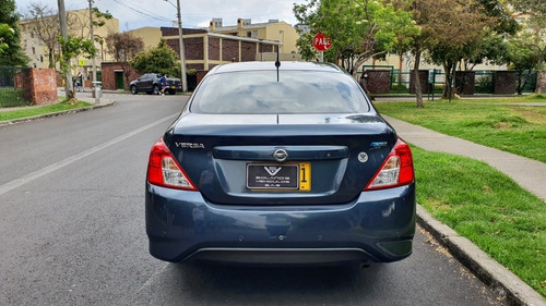 Nissan Versa 2015 1.6 Advance