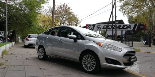 Ford Fiesta Se Plus 2013