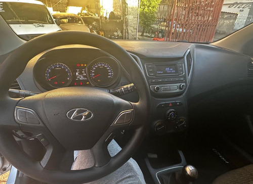 Hyundai HB20S 1.0 Comfort Style Turbo Flex 4p