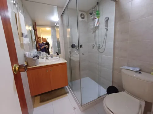 Apartamento En Venta En El Poblado. Cod V12295