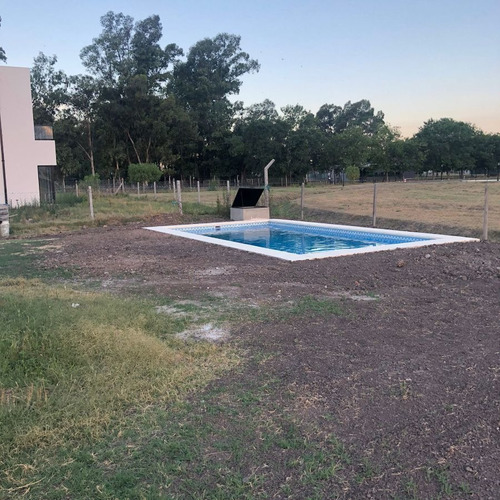 Imagen 9 de 30 de Magnifica Casa En Venta De 4 Ambientes En Barrio Santa Inés - Canning