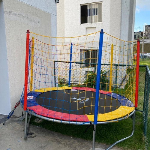 Imagem 1 de 7 de Aluguel De Brinquedos Para Festas