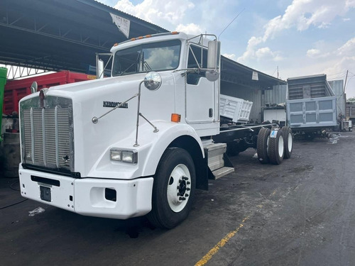 Kenworth T800 Moderno Daycab Chasis Cabina Blanco