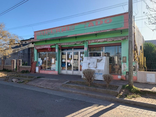 Imagen 1 de 4 de En Venta! Gran Local Para Comercio Y/o Industria - Con Depto Interno - En Leandro N. Alem (ba)