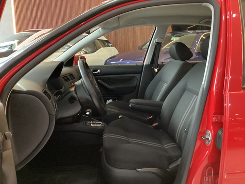Volkswagen Jetta Clásico 2.0 Cl Team At