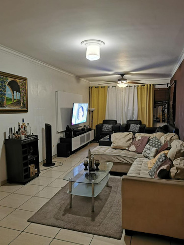 Imagen 1 de 4 de Vendo Apartamento En El Residencial Mar Caribe Zona Indepe