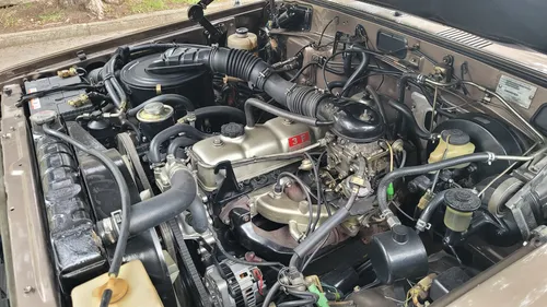 Toyota Land Cruiser Fj62 Versión Gx