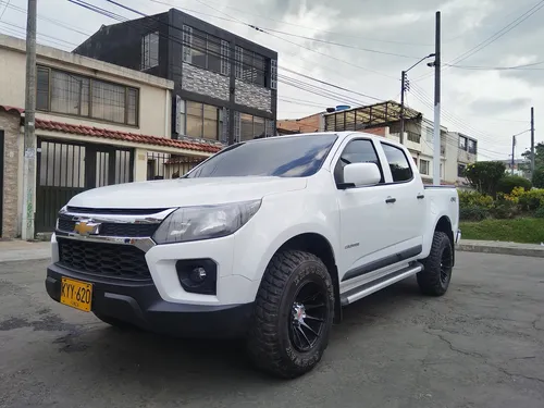 Chevrolet Colorado Ls Modelo 2022 2800cm3 4x4 2 Dueño.