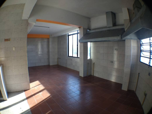 Imagen 10 de 13 de As En Venta Locales Comerciales En Barrio Obrero