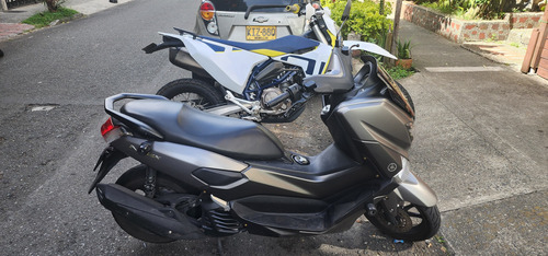Yamaha N-max 2020: Poco Km, Full Papeles Y Mant. ¡lista!