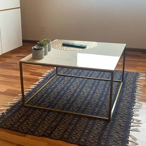 Imagen 4 de 10 de Mesa Ratona Simil Marmol Con Est. Hierro Estilo Minimalista