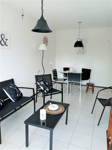Imagen 4 de 15 de Punta Del Este Zona Aidy Grill - Punta Del Este Brava