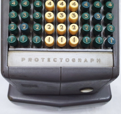 Maquina Visar Cheque Protectograph 70 - Funciona (Usado)