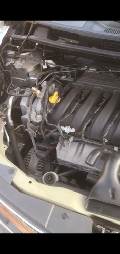 Nissan Livina X-gear 2010 1.6 Sl Flex 5p