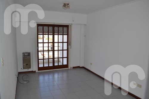 Imagen 14 de 15 de Venta Departamento - La Plata