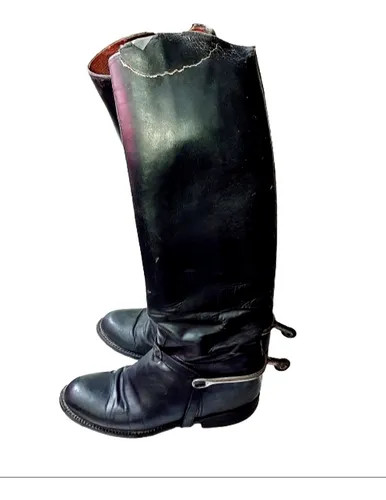 Botas Antiguas De Montar Espuelas De Rueda Talla 39, Adorno. (Usado)