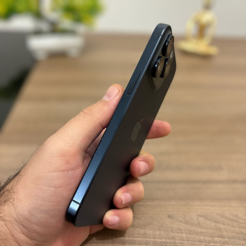 Apple Iphone 15 Pro Max (256 Gb) - Titânio Azul Azul (Usado)