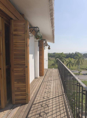 Departamento En Venta En Zona Hotelera Norte, Puerto Vallarta, Jalisco