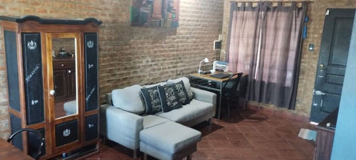 Venta Casa 3 Dormitorios, Cochera, Patio Y Local