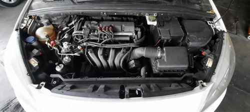 Imagen 8 de 9 de Peugeot 408 2016 2.0 Allure 143cv C/gnc