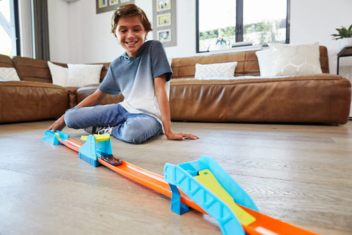 Paquete De Pistas Plegables Hot Wheels Track Builder, Surtid
