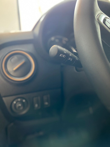 Renault Kangoo Stepway - Tres Formas De Retiro (rr)