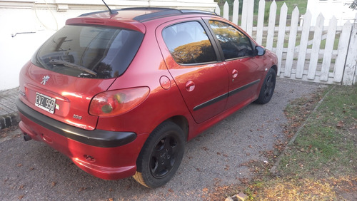 Peugeot 206 1.6 Xt Premium
