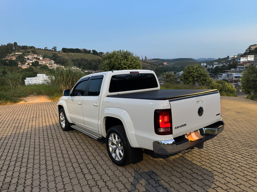 Volkswagen Amarok 3.0 Highline Cab. Dupla V6 4x4 Aut. 4p