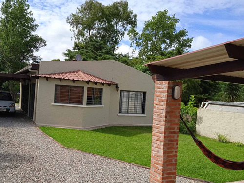 Imagen 10 de 15 de Alquiler Piriapolis, Playa Grande, Casa Con Barbacoa Especial Para Familia O Amigos. Lugar Cercado Seguro Para Niños Y Tu Mascota!