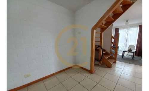 Se Vende Casa En Villa Raúl Silva Henríquez