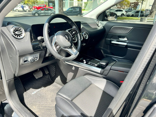 Mercedes-Benz Clase GLA 1.6 Gla200 Urban 156cv